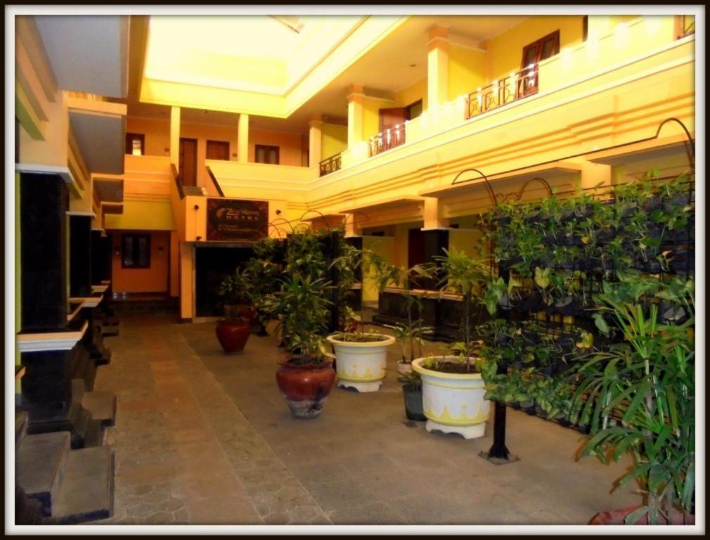 Hotel Zaitun Selaparang Lombok Exteriör bild