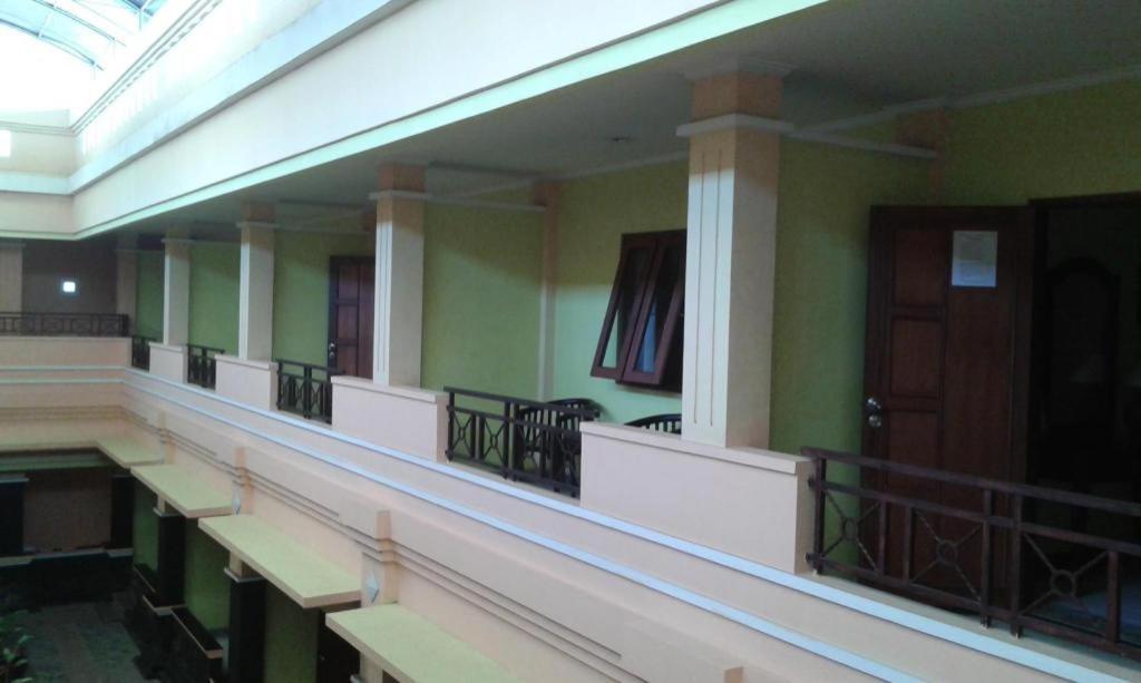 Hotel Zaitun Selaparang Lombok Exteriör bild