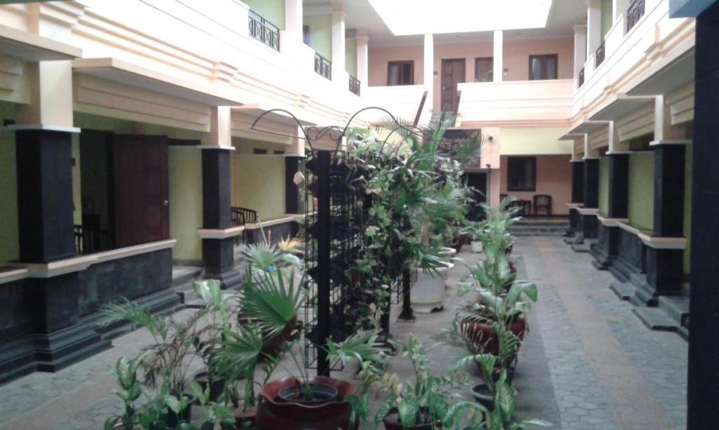 Hotel Zaitun Selaparang Lombok Exteriör bild